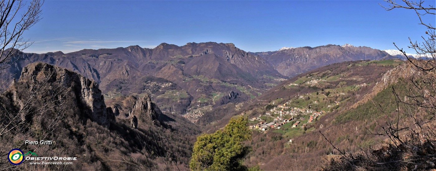 40 Vista panoramica su Santa Croce e le Corne Maria e Pedezzina.jpg